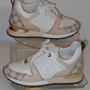 Louis Vuitton Run Away Sneakers Size 38/8 Women's Trainers Authentic W/ Box Lot